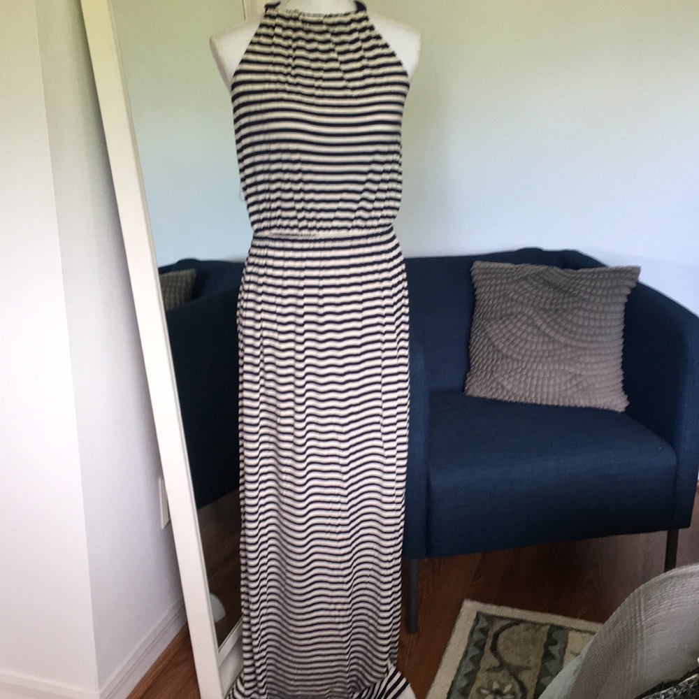 Caslon Maxi